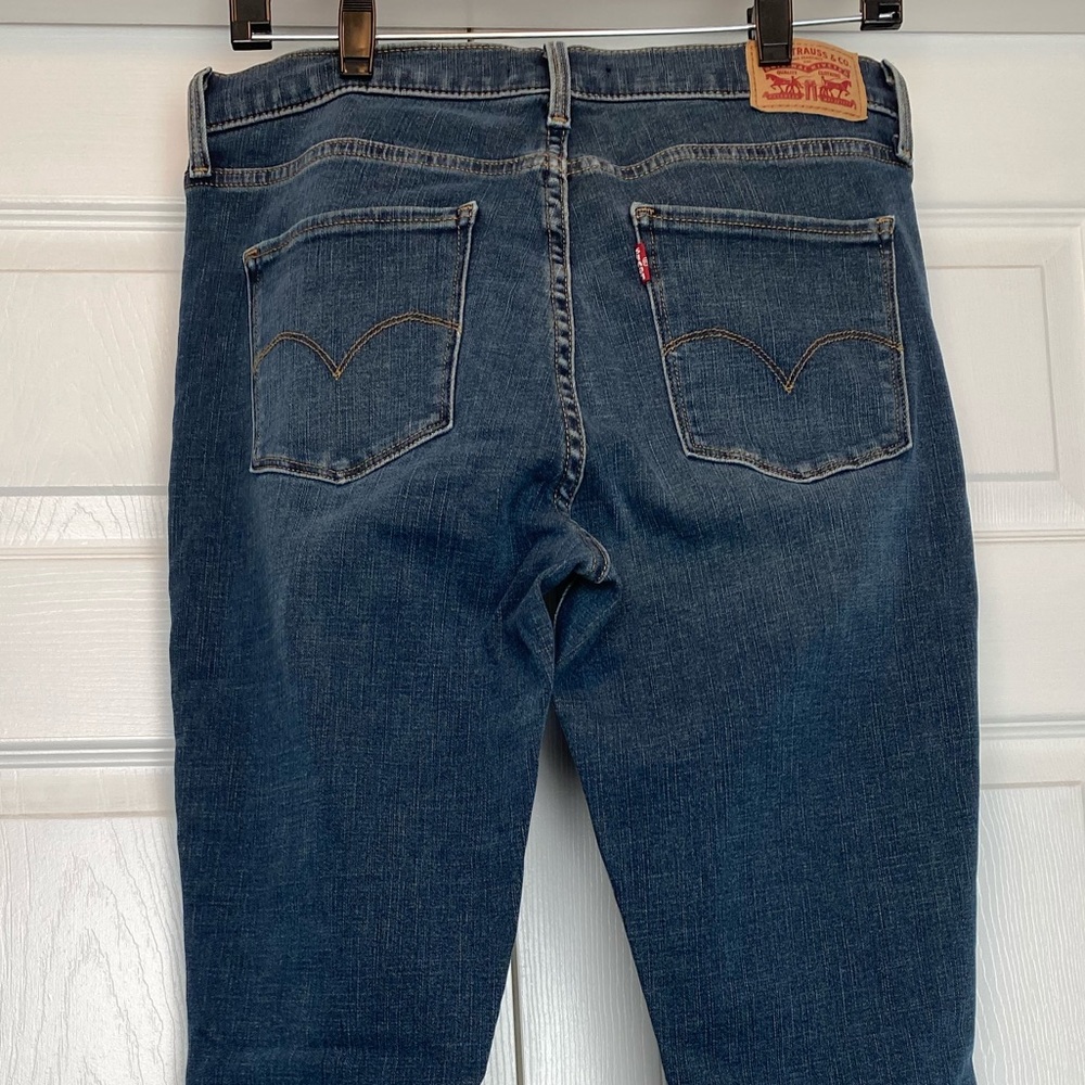 Levi’s 511 Shaping Skinny